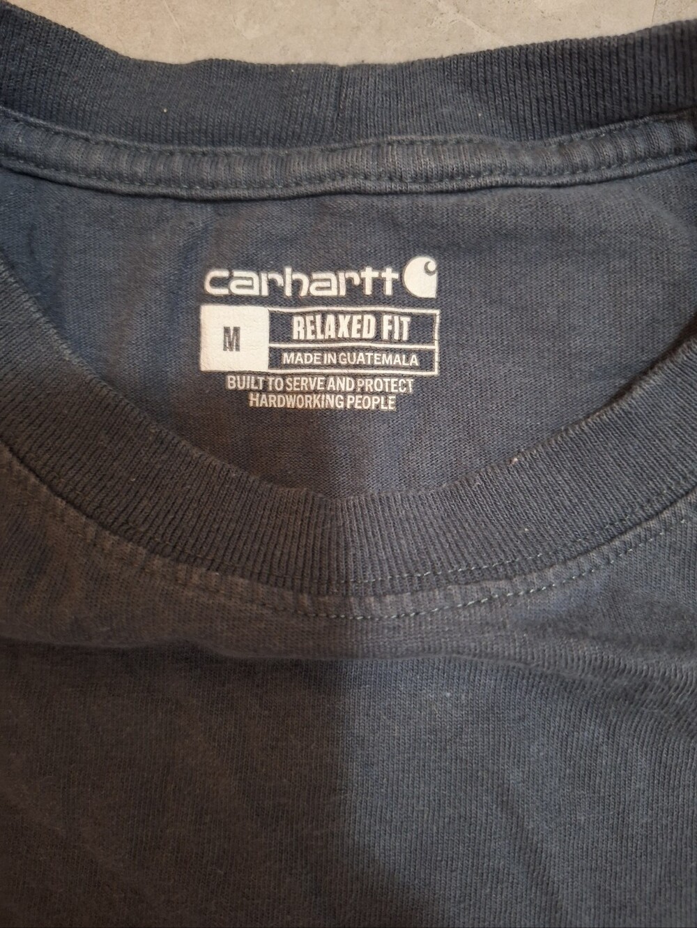 Mens Carhartt Dark Grey Relaxed Fit Tee with Logo Print Size Medium - Picture 3 of 5